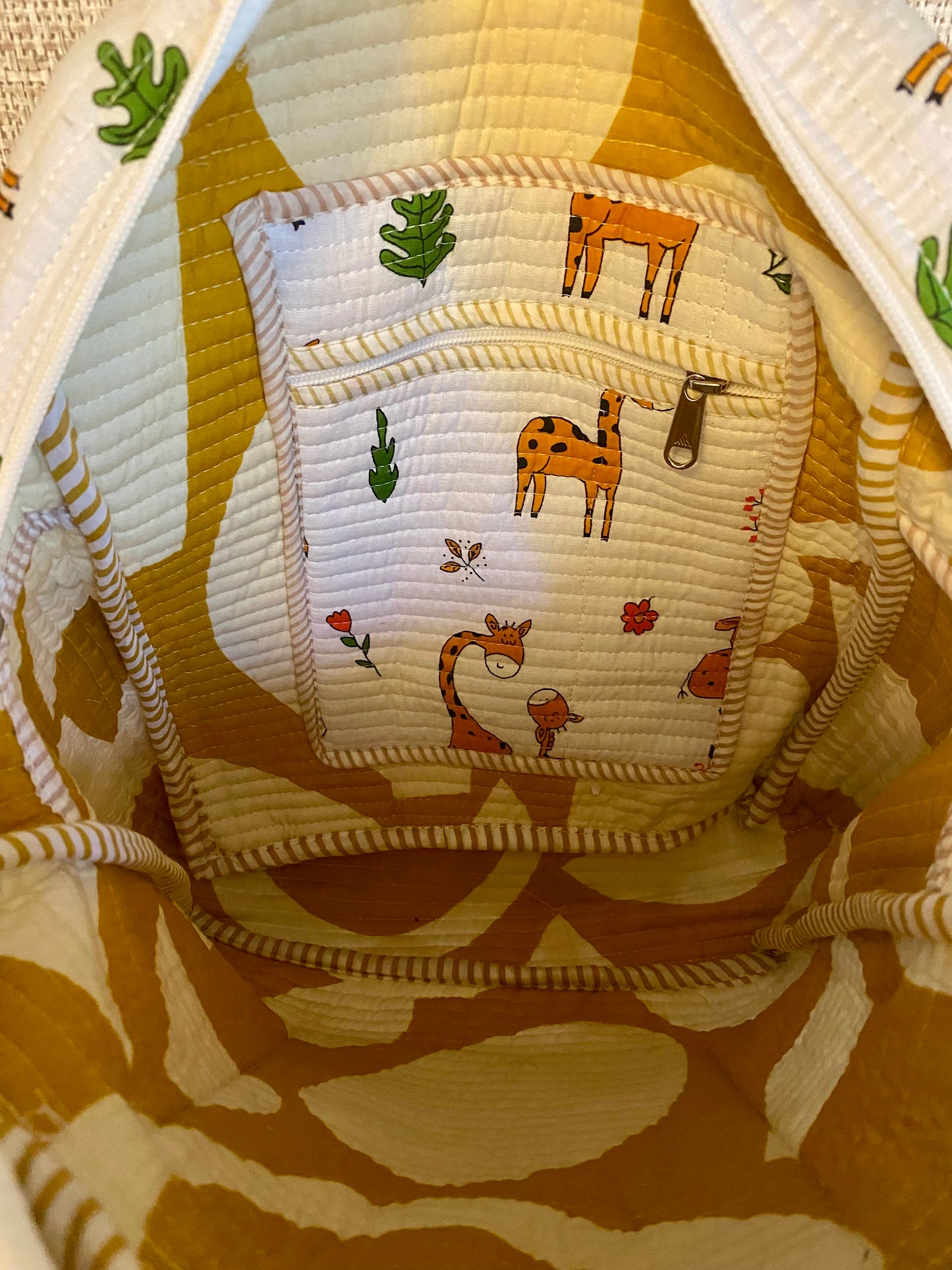 Cute giraf schoolbag for kids