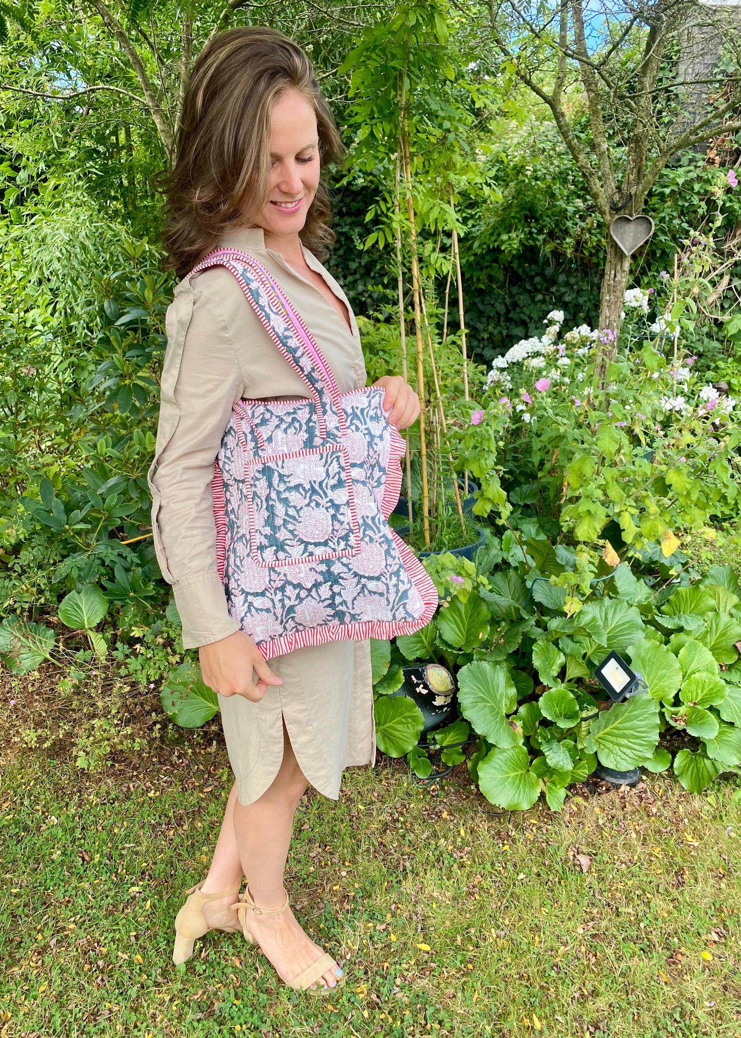 Gewatteerde laptoptas met volant blauw/groen