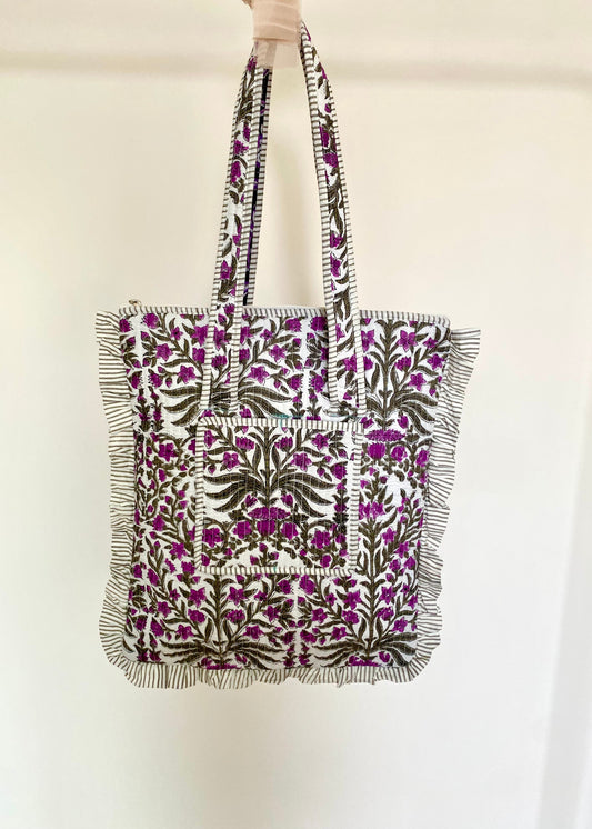 Gewatteerde laptoptas met volant lavendel