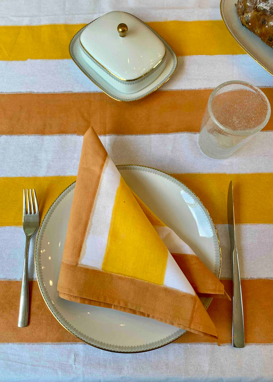 Tafelkleed 100% Katoen Geel/Oranje/Wit –  245x160 cm | Inclusief 6 Servetten (45x45 cm)