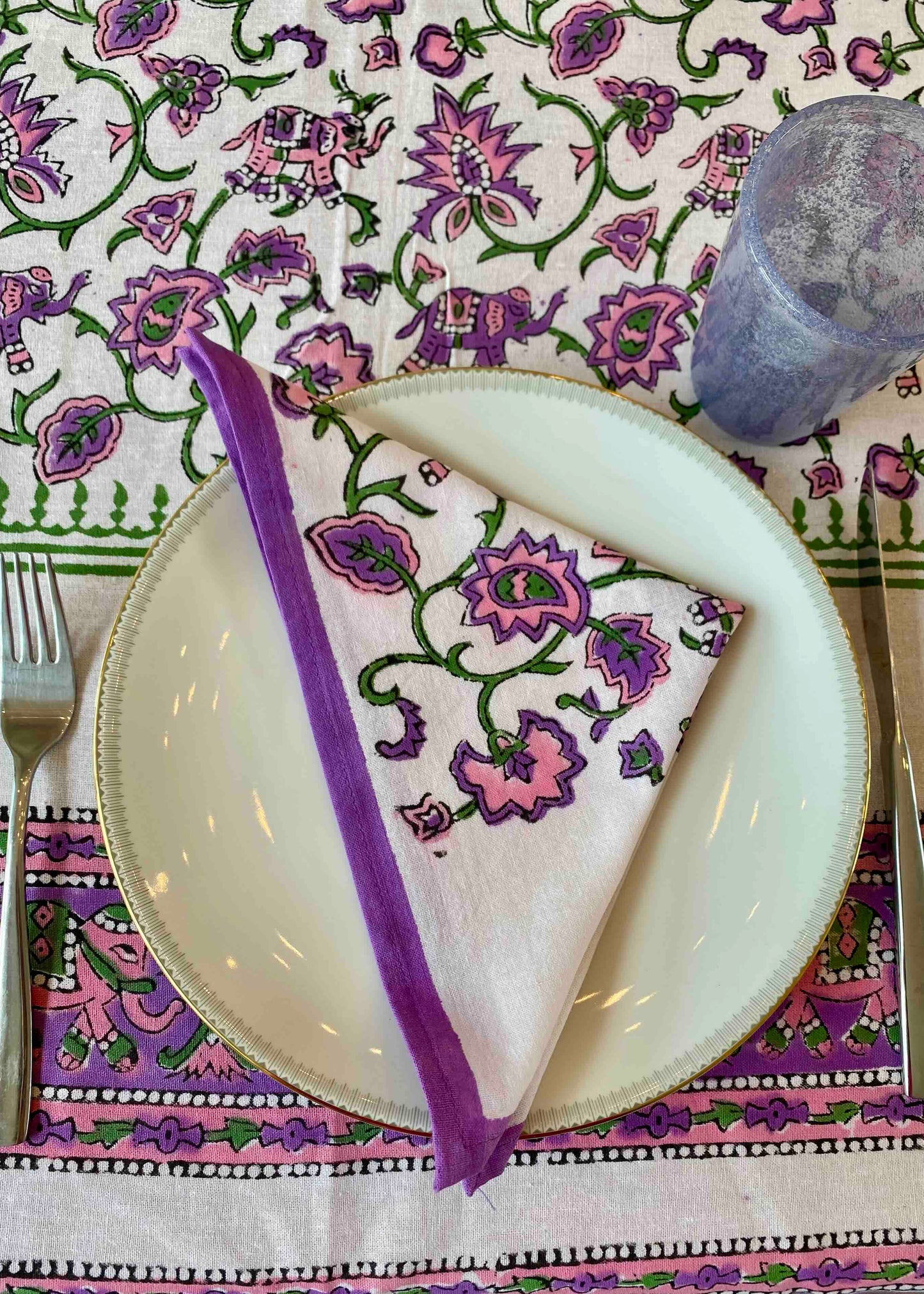 Tafelkleed Paars/Wit 100% Katoen 218x140 cm | Inclusief 6 Servetten (30x30 cm)