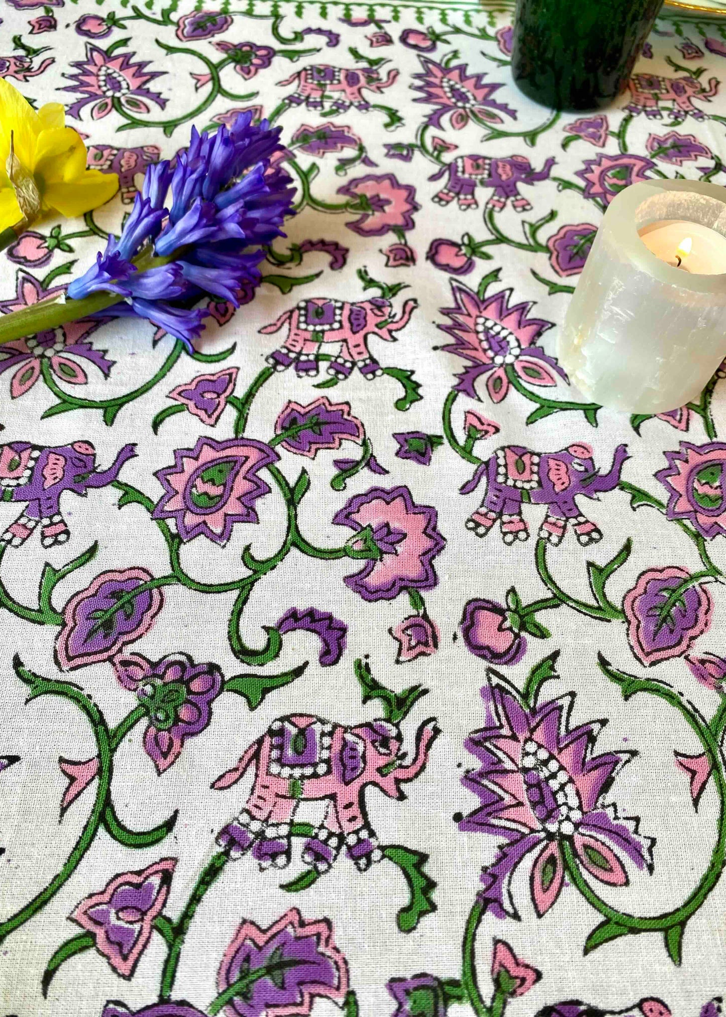 Tafelkleed Paars/Wit 100% Katoen 218x140 cm | Inclusief 6 Servetten (30x30 cm)