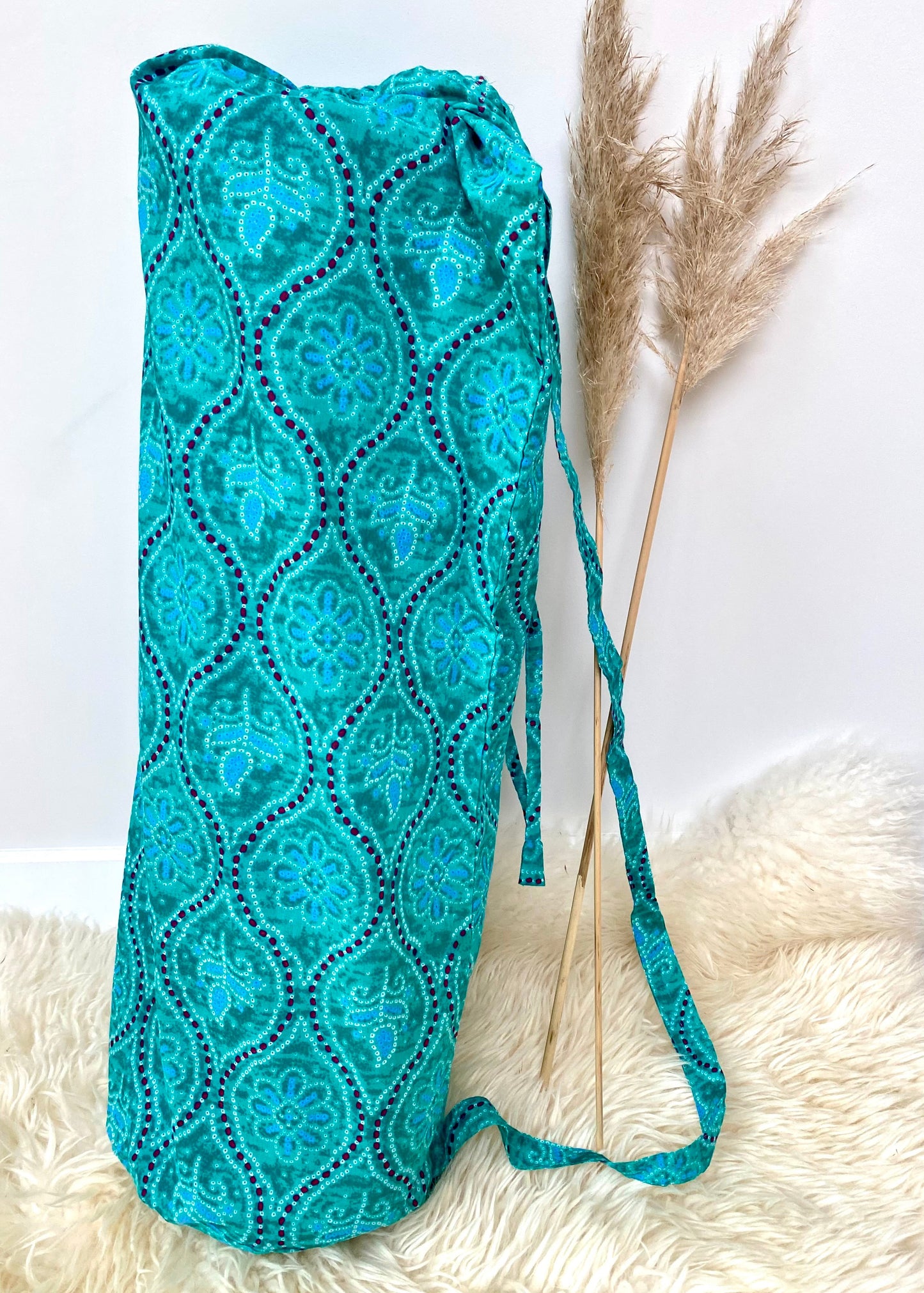 Yogatas gestipt green roots