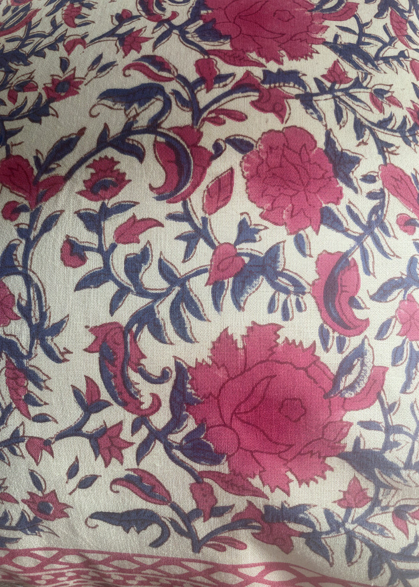 Katoenen kussen met bloemenprint - 40x40 cm