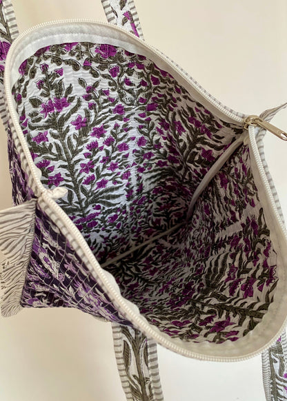 Gewatteerde laptoptas met volant donkerpaars lavendel